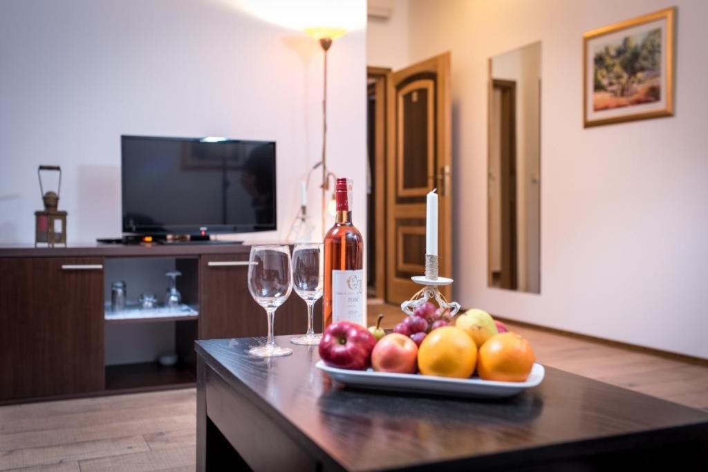 Apartments Zavala Ravno Экстерьер фото